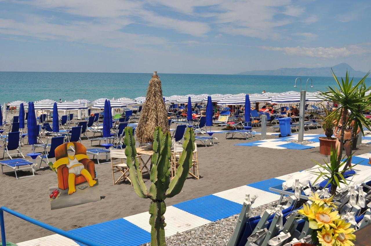 B&B Dei Fiori Прая а Маре Екстериор снимка